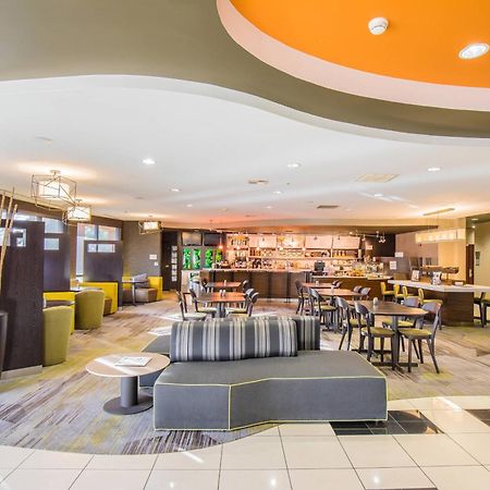 Courtyard By Marriott Мерсед Экстерьер фото